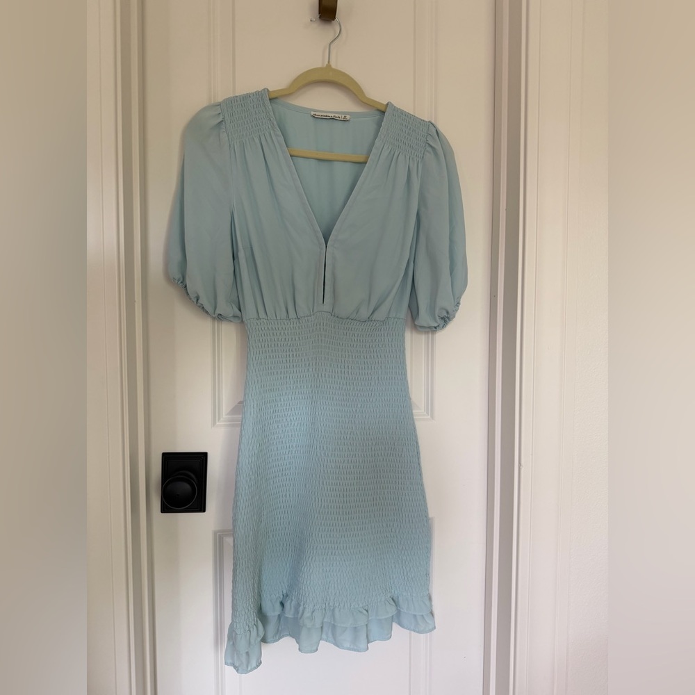 Abercrombie & Fitch Light Blue Smocked Midi Dress Size Small